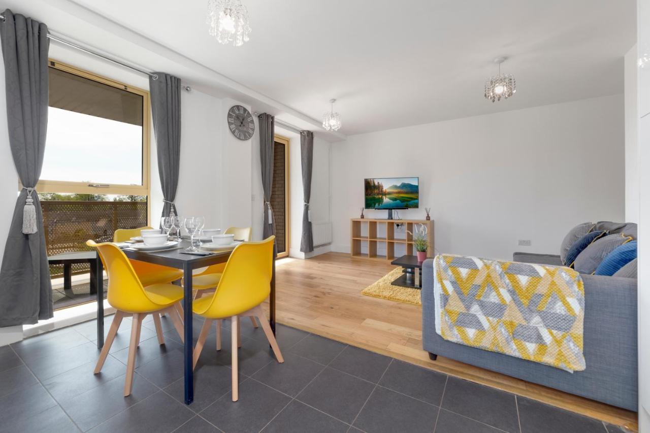 Flourish Apartments - Mulberry House - Tottenham Лондон Екстер'єр фото