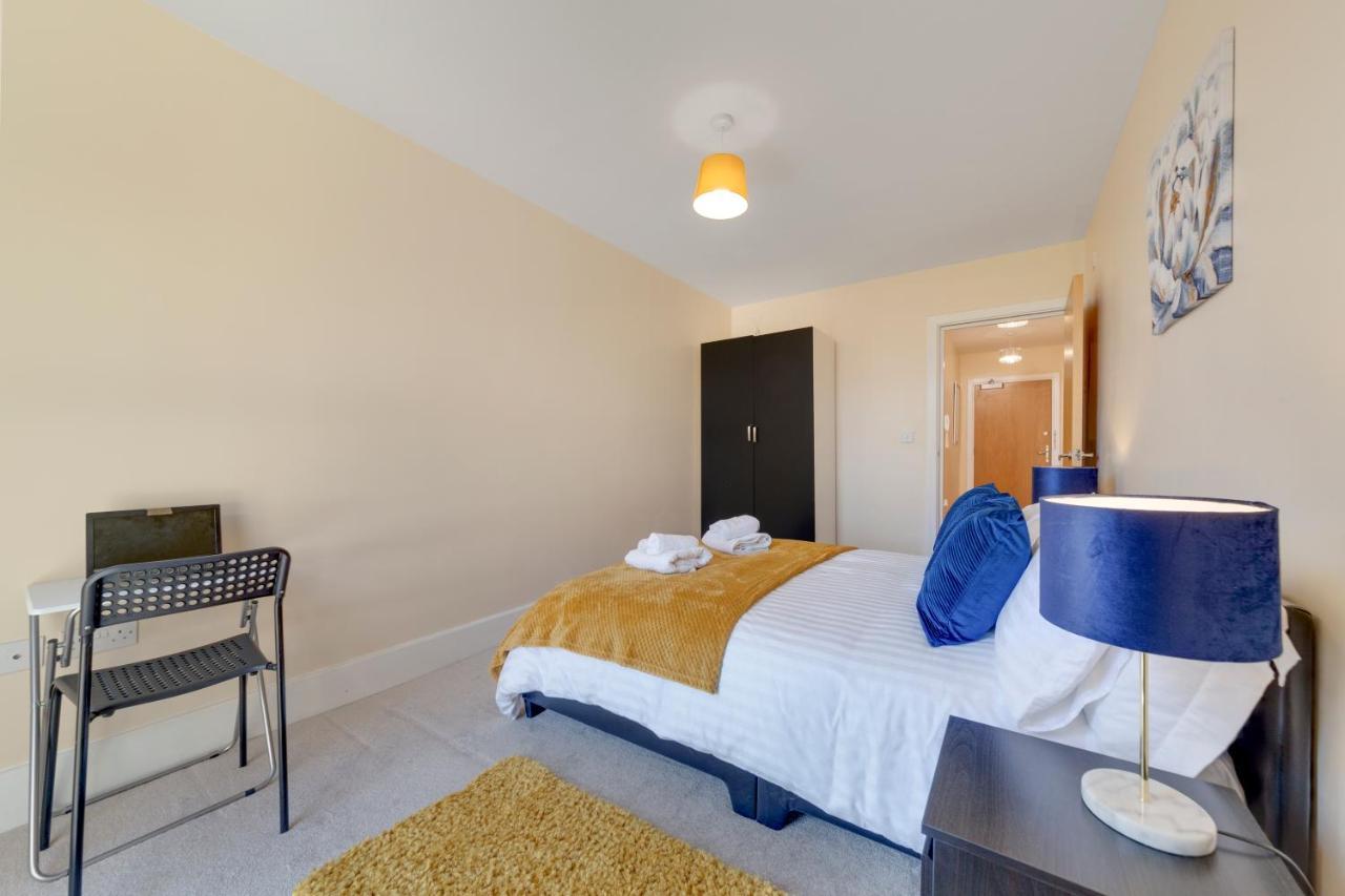 Flourish Apartments - Mulberry House - Tottenham Лондон Екстер'єр фото